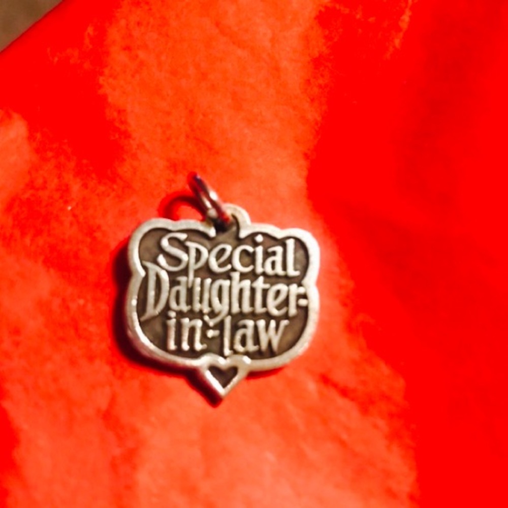 James Avery special Daughter in law charm